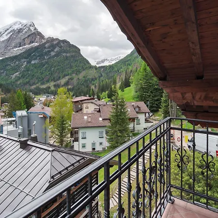 Camilla Apartment Canazei